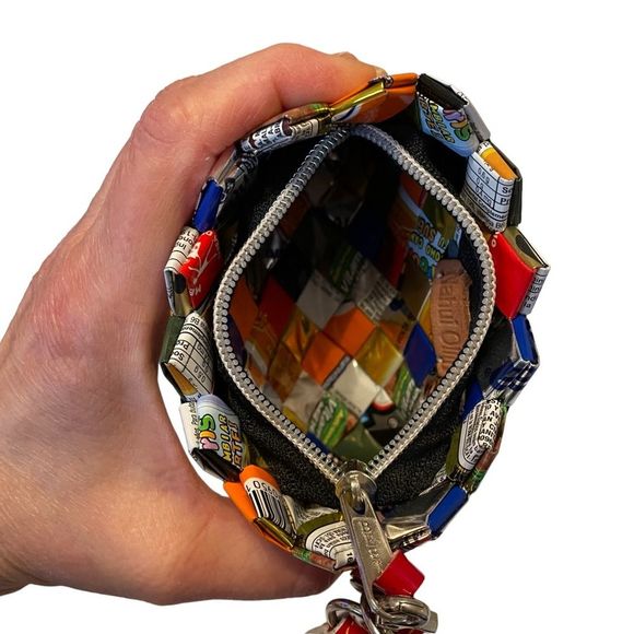 Nahui Ollin Candy Chewing Gum Wrapper Wristlet Change Purse - Picture 3 of 6